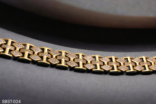 Extraordinary Design Gold Plated Bracelet for Men SBST.024