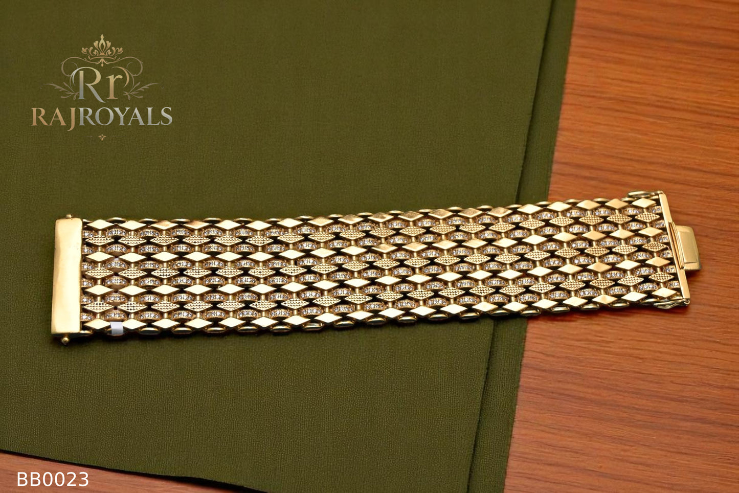 Extracting AD ston  Kajukatri Diamond Bracelet BB0023