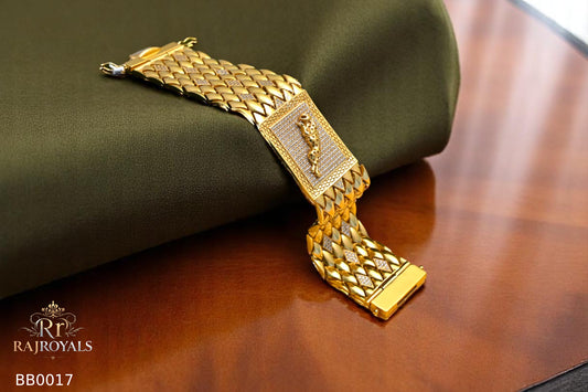 Exclusive  jaguar logo with cz Men’s Fashion Bracelet BB0017
