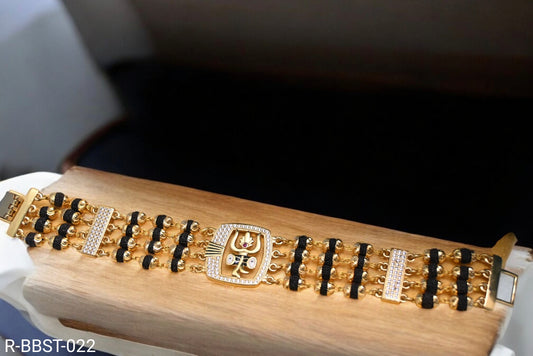 Exclusive Trishul Design 4Line Men’s Fashion Gold Pleted Rudraksh Bracelet R-BBST.022